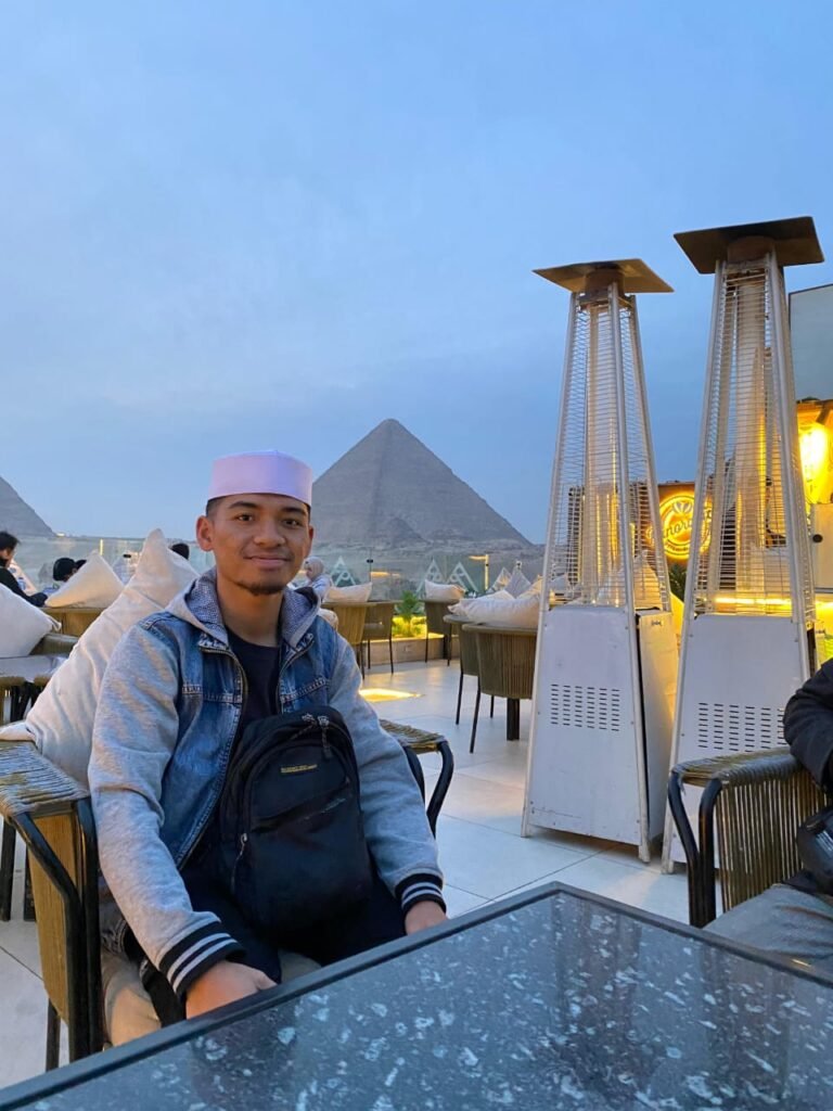 Photo Istimewa Muhammad Syaqi di Giza Mesir